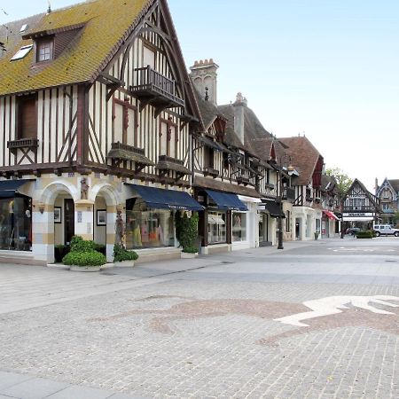 Apartment Les Roches By Interhome Trouville-sur-Mer Eksteriør billede