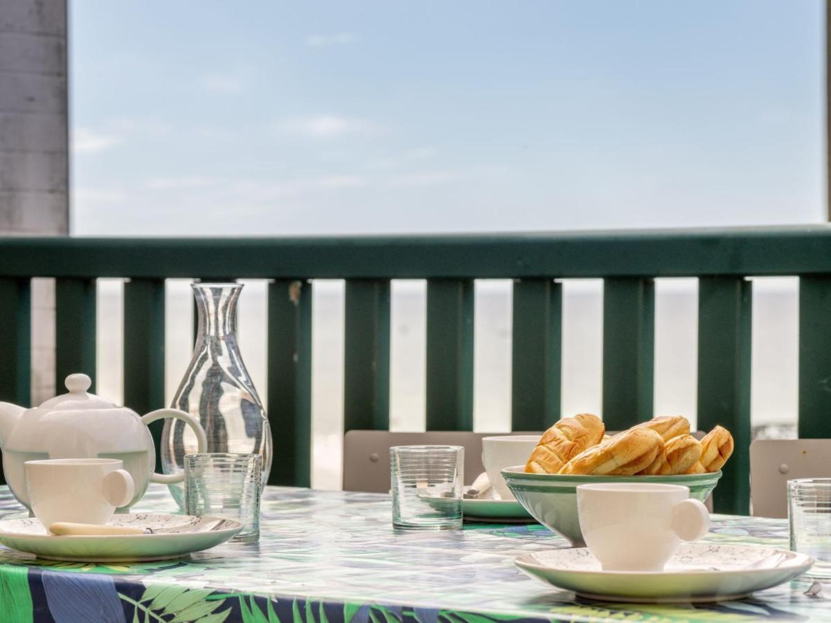 Apartment Les Roches By Interhome Trouville-sur-Mer Eksteriør billede